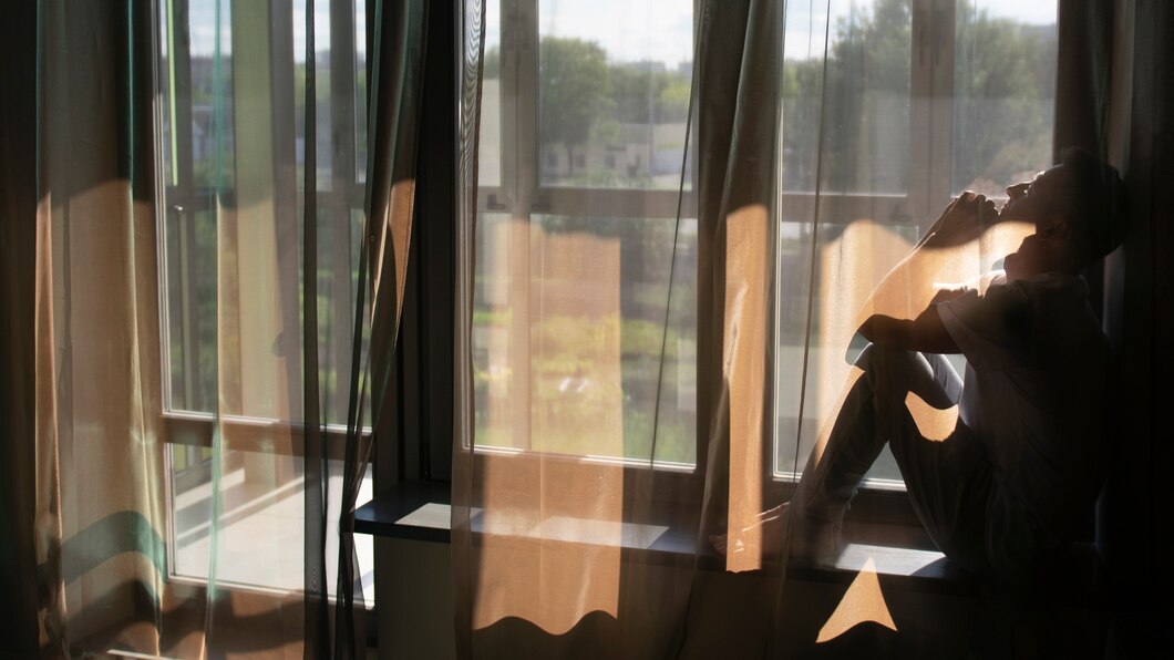 How Glass Window Repair Can Enhance Natural Lighting in Your Home