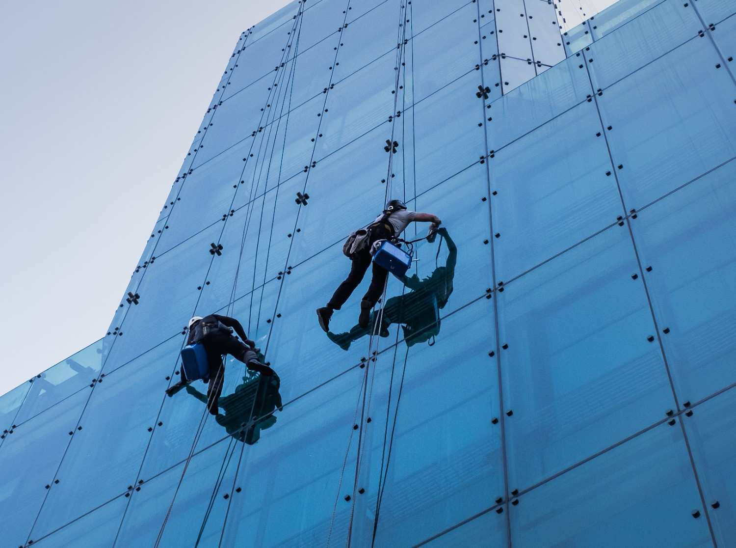 Professional curtain wall Services